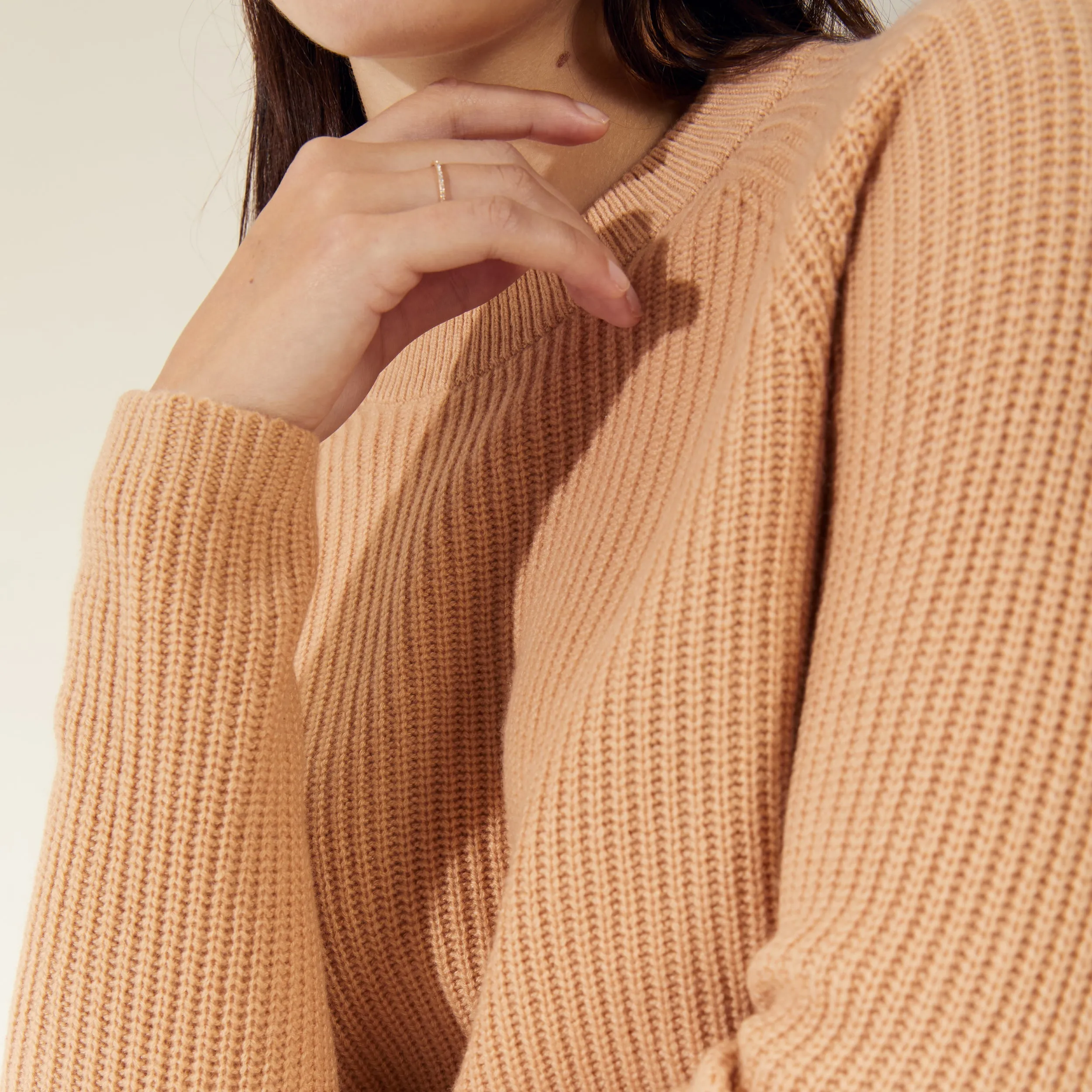 Ava Chunky Cashmere Crewneck