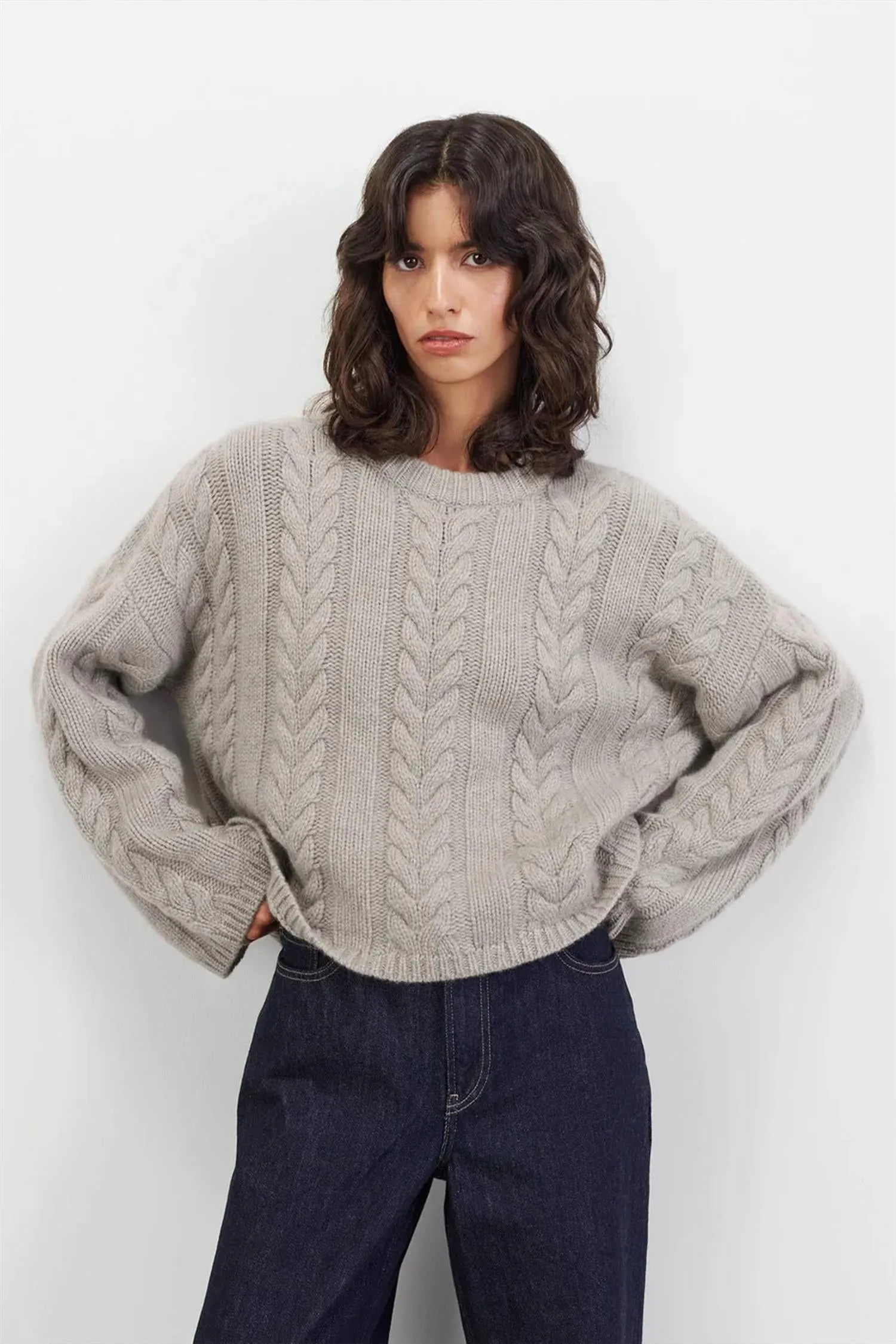 Chunky Cable Knit