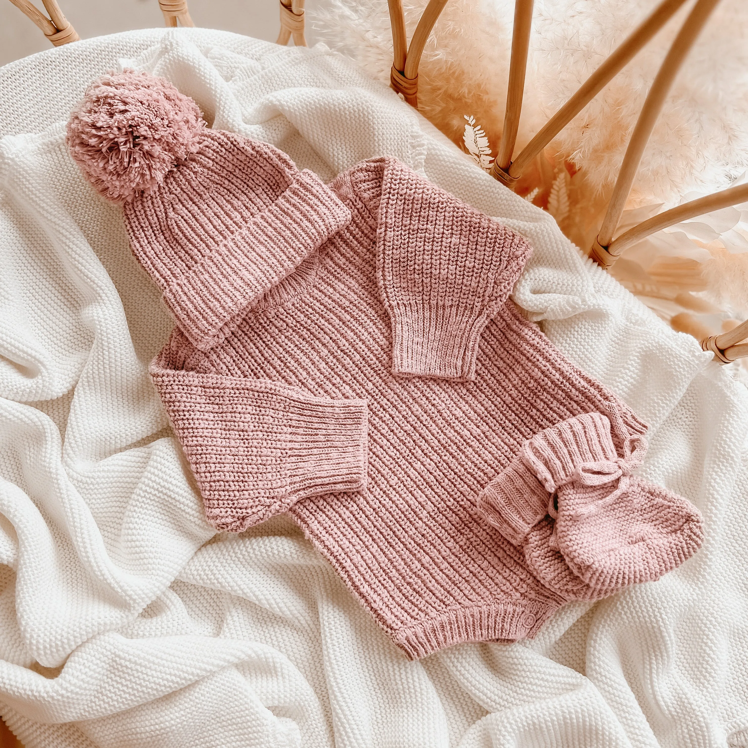 Chunky Knit Booties - Newborn-6M - Blush