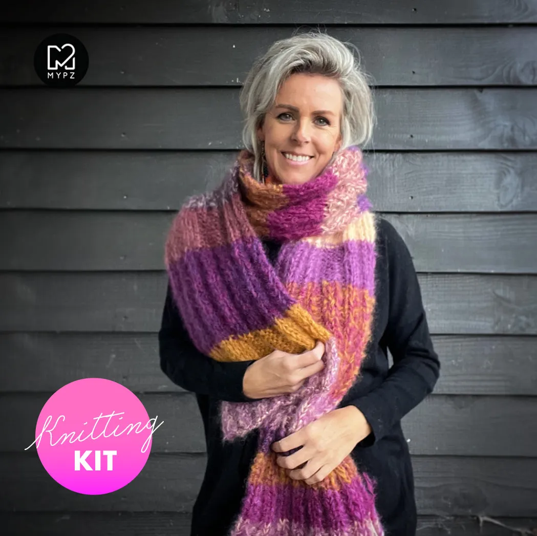 Knitting Kit – Chunky Mohair Scarf Faith No9 (ENG-NL)