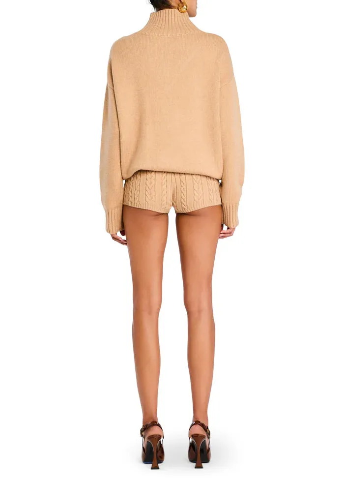 MOLLY CABLE KNIT HOT SHORT