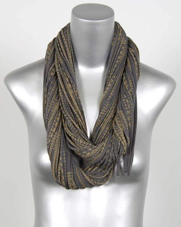 Necklush Chunky Scarf / Dark Grey & Gold / Unisex