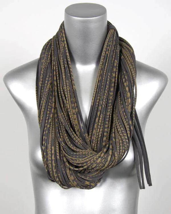 Necklush Chunky Scarf / Dark Grey & Gold / Unisex