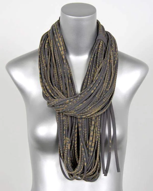 Necklush Chunky Scarf / Dark Grey & Gold / Unisex