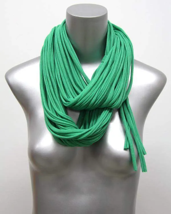 Necklush Chunky Scarf / Heather Green / Unisex