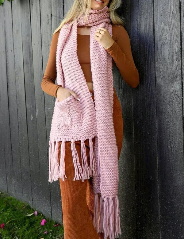 Oversized pocket Scarf