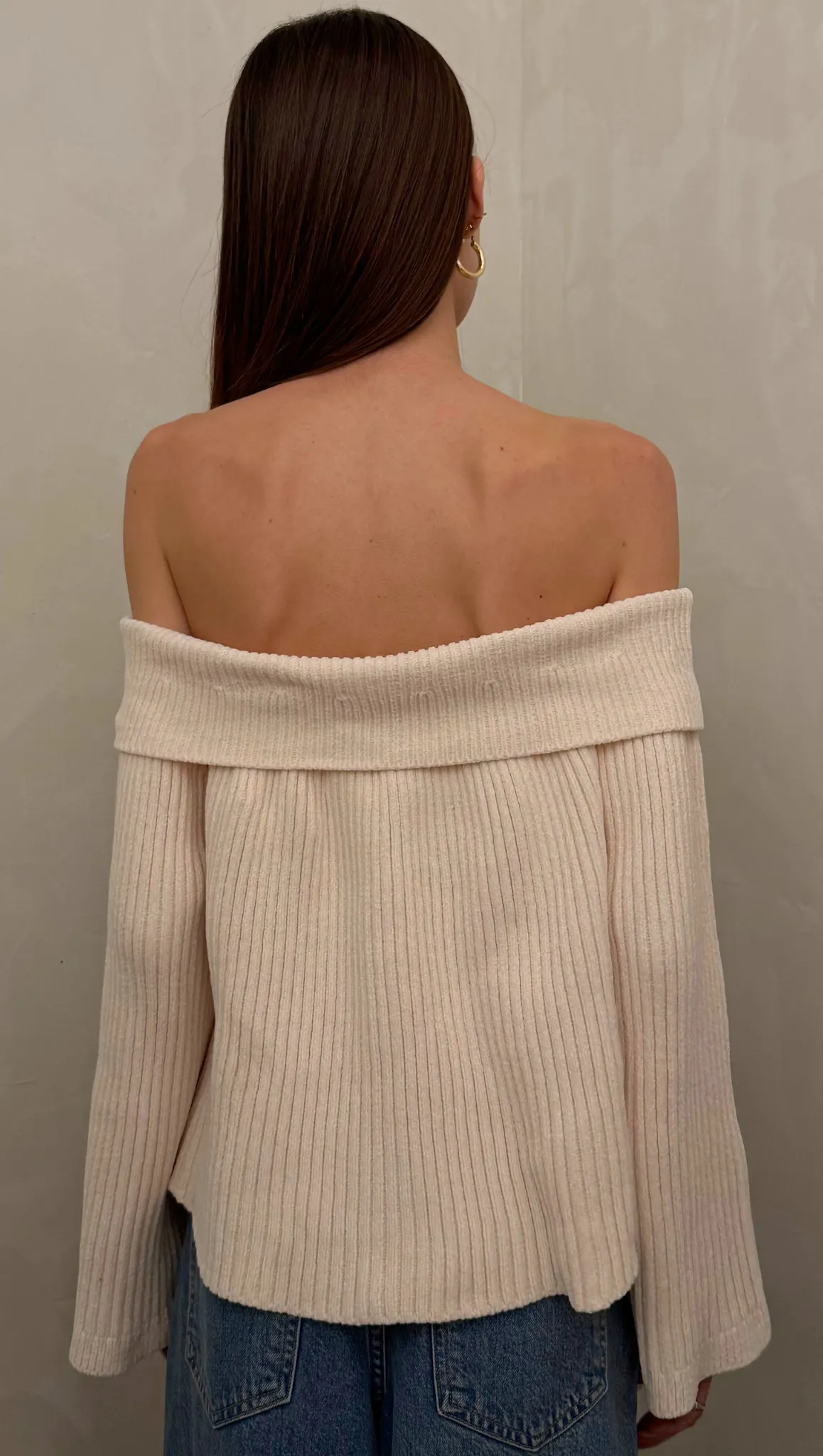 Paola Off Shoulder Sweater - Cream White